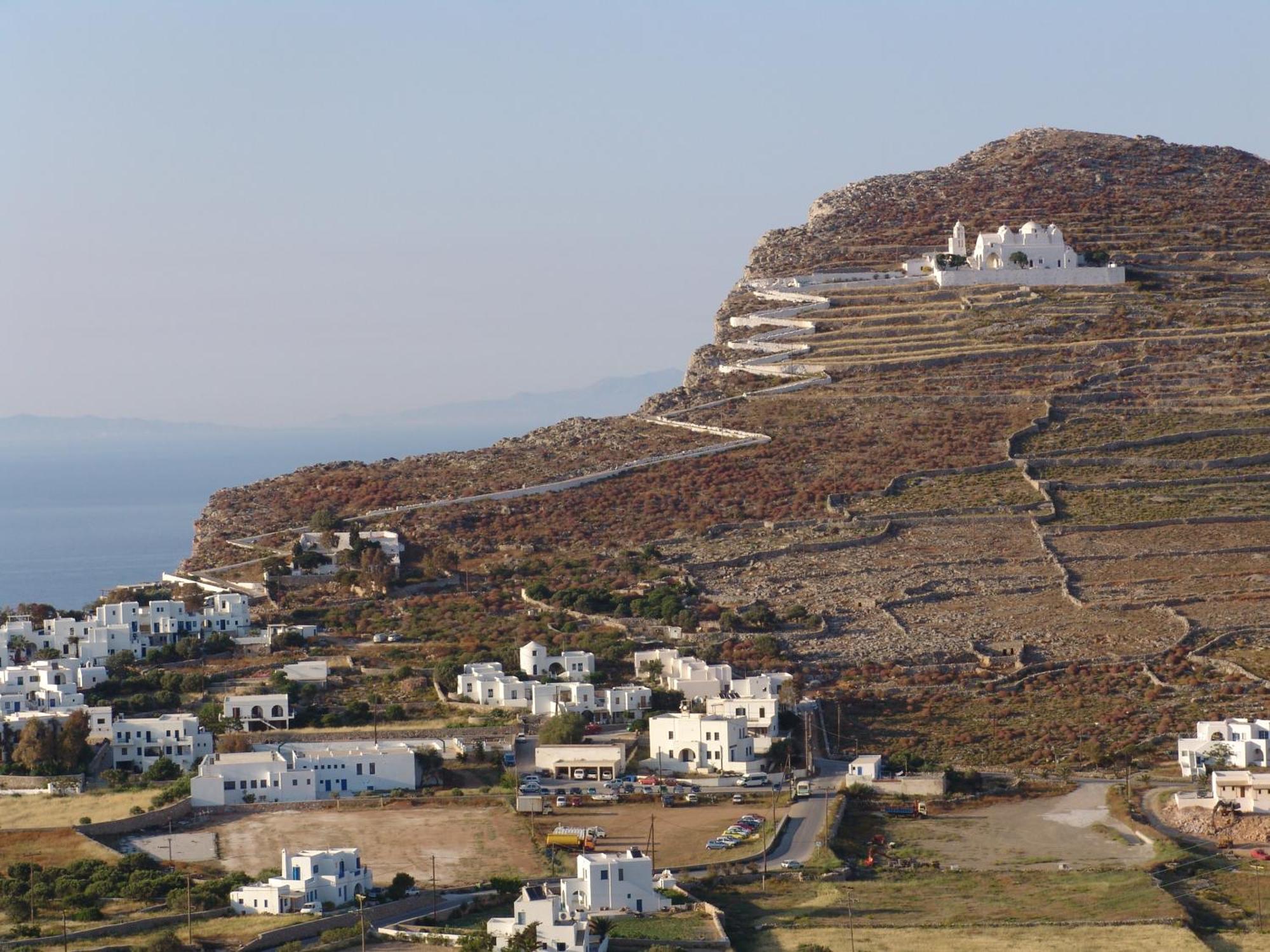 Anima Apartments Folegandros Town Exterior photo