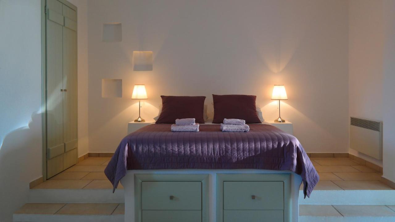 Anima Apartments Folegandros Town Exterior photo
